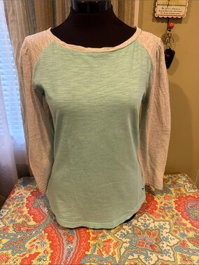 Vineyard Vines 🐳 Women’s Puff Sleeve 3/4 Sleeve Baseball Tee